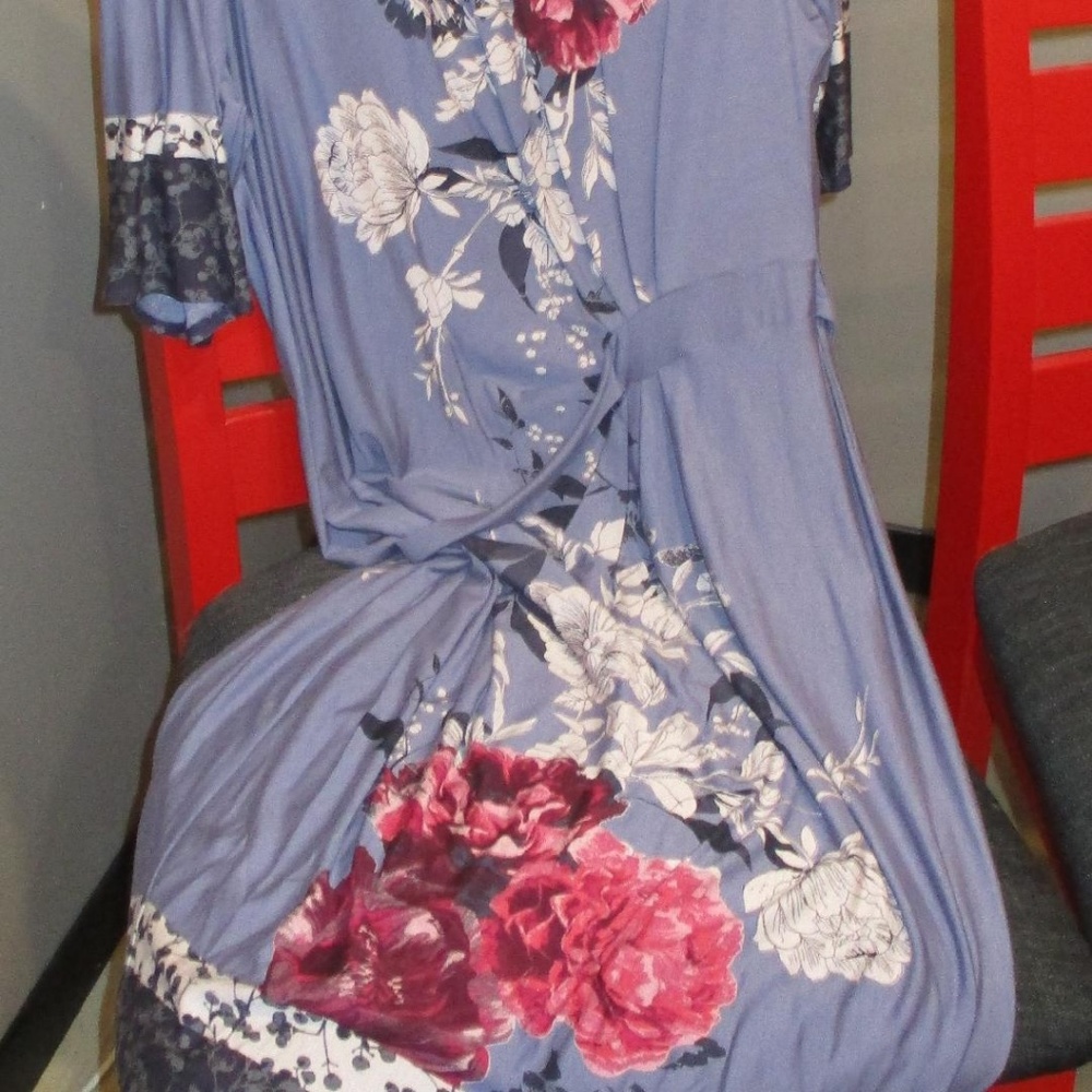 DRESS - Picture 2 of 2